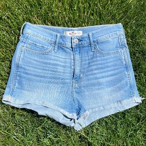 Hollister High Waisted Jean Shorts size 3